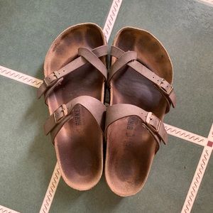 Birkenstock’s Mayari Mocha
